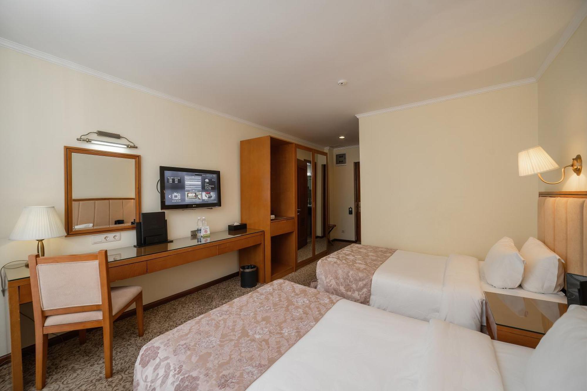 Jannat Resort Kara-Bulak Phòng bức ảnh