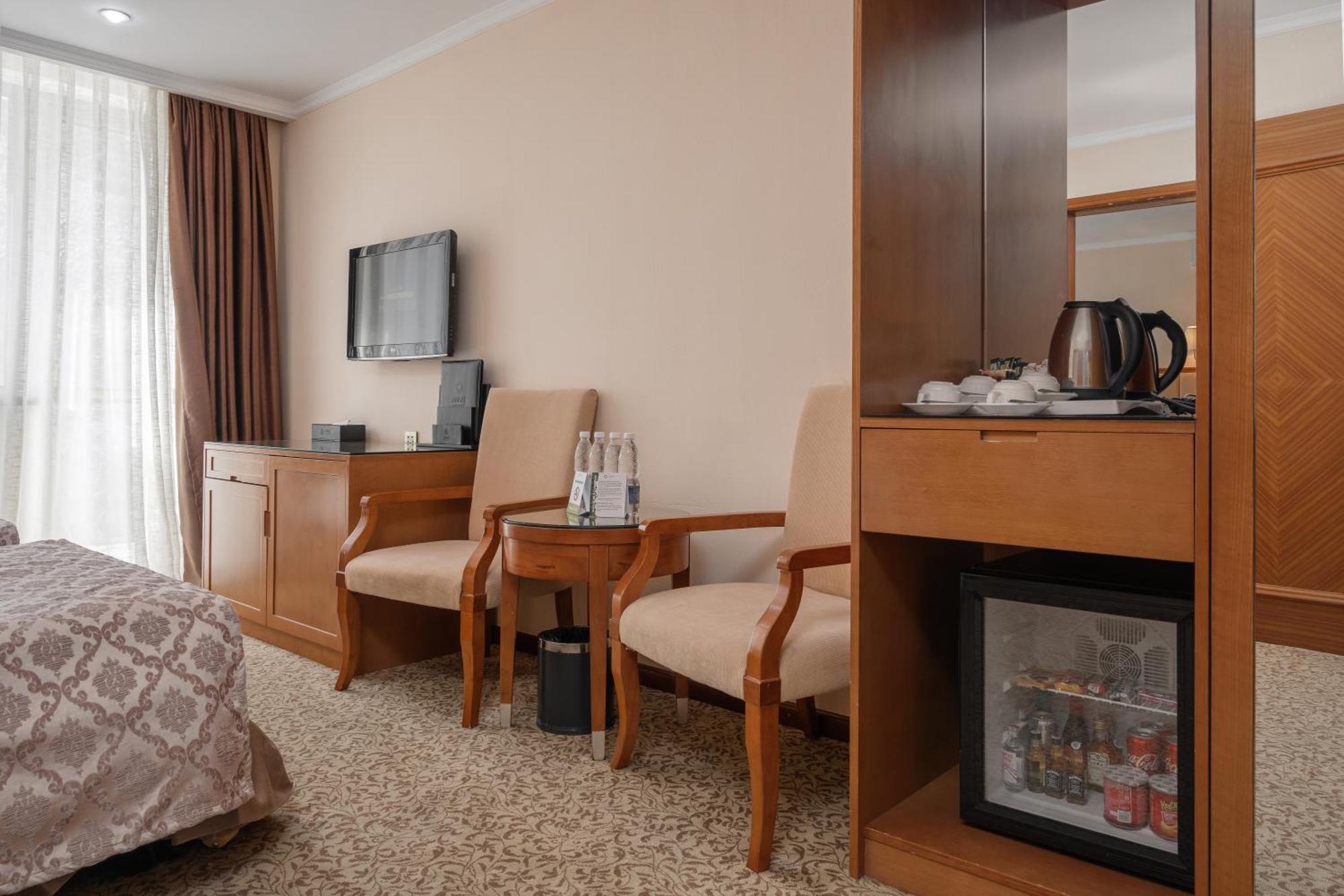 Jannat Resort Kara-Bulak Phòng bức ảnh
