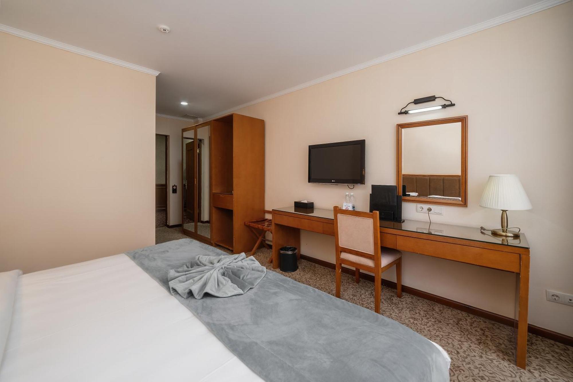 Jannat Resort Kara-Bulak Phòng bức ảnh