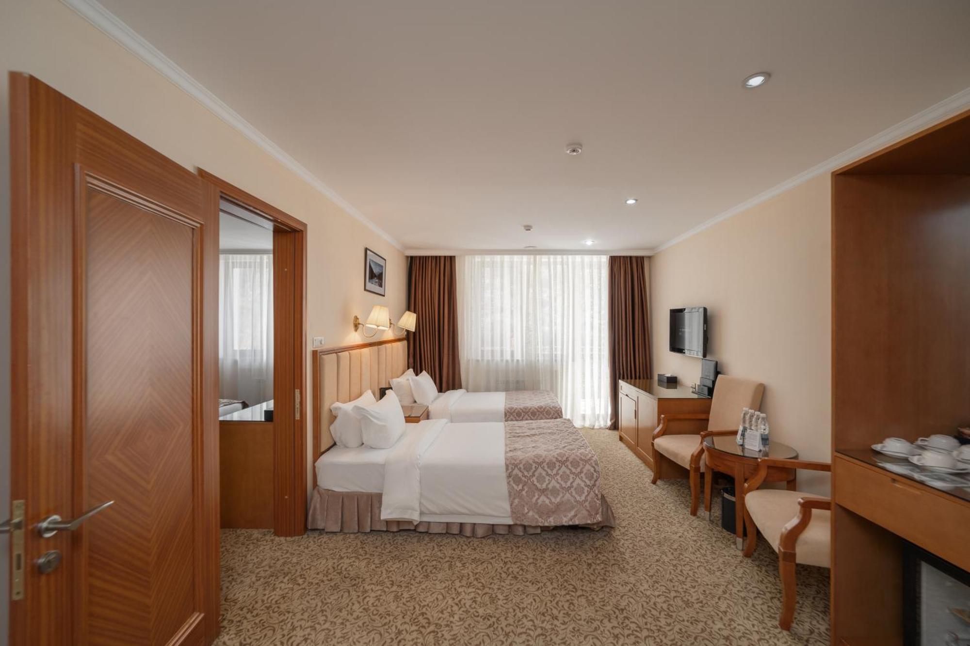 Jannat Resort Kara-Bulak Phòng bức ảnh
